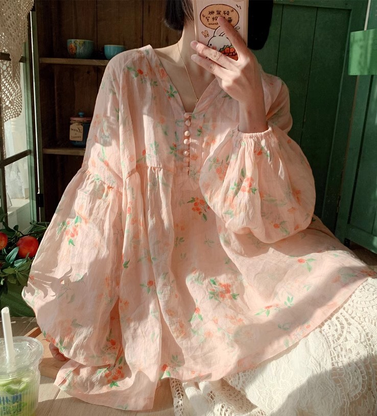 「同梱1万円送料無料」春夏新作*かわいい*ゆったり大きいサイズ*Vネック*花柄*綿麻*シャツ*ブラウス拍卖