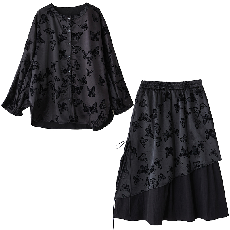 「同梱1万円送料無料」2025春新作*カジュアル*ゆったり大きいサイズ*レディース*蝶々柄長袖トップス*ブラウス+スカート*2点セット拍卖