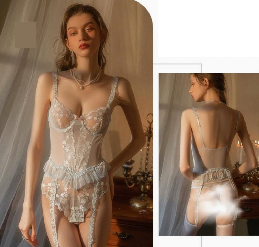 「同梱1万円送料無料」キャミソールレディース● 20代30代40代 良質 ● きれいめ レー ス 素敵 ボディスーツ white拍卖