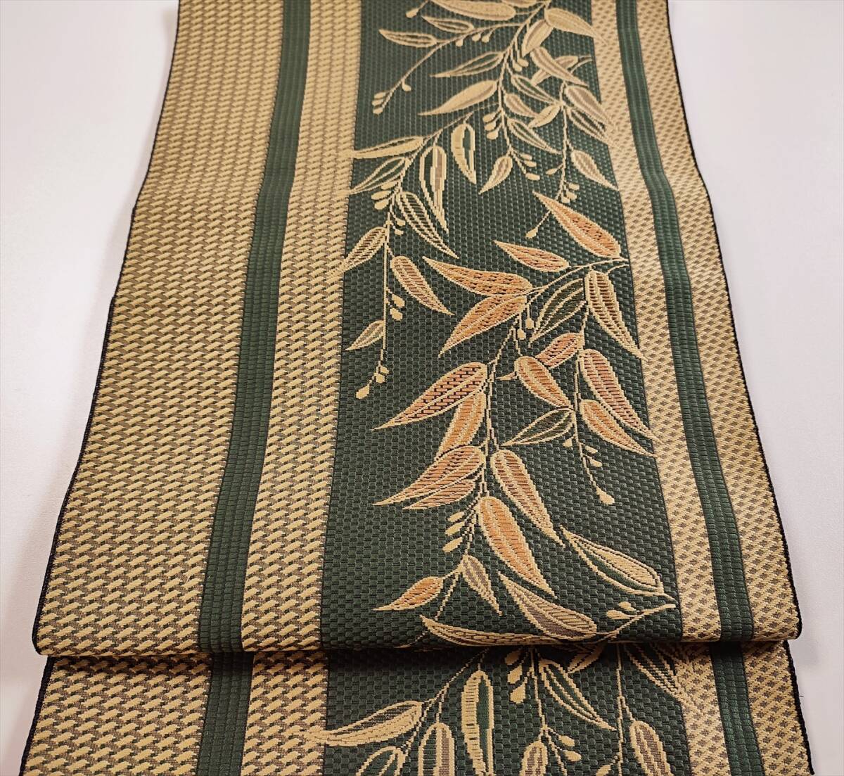 即決■着物の越田■幅31長さ374.5 正絹 名古屋帯 ★美品★ 名古屋仕立て 植物 縞 六通柄 似◇ひ24J09拍卖