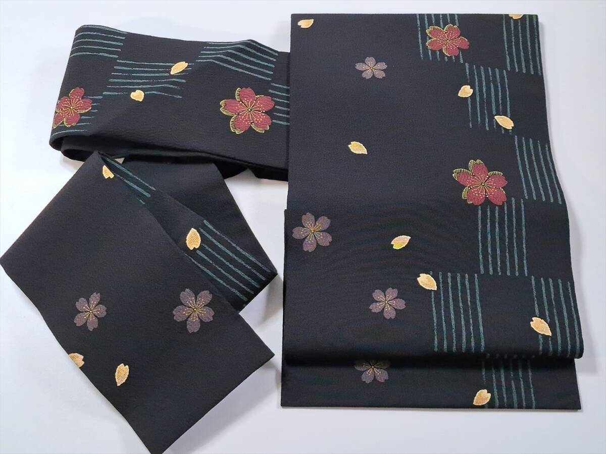 即決■着物の越田■幅31長さ356 正絹 名古屋帯 名古屋仕立て ★美品★ 桜 さくら サクラ 黒地 片面全通 ■ひ13J17拍卖