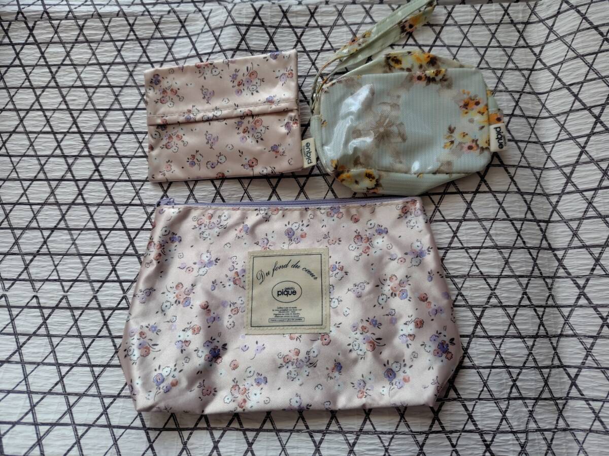 ジェラートピケ*レア*ポーチ*花柄*spring*スプリング*付録*MORE*愛しのフラワーポーチ&ティッシュケース*総柄*入手困難*未使用*貴重*新品拍卖