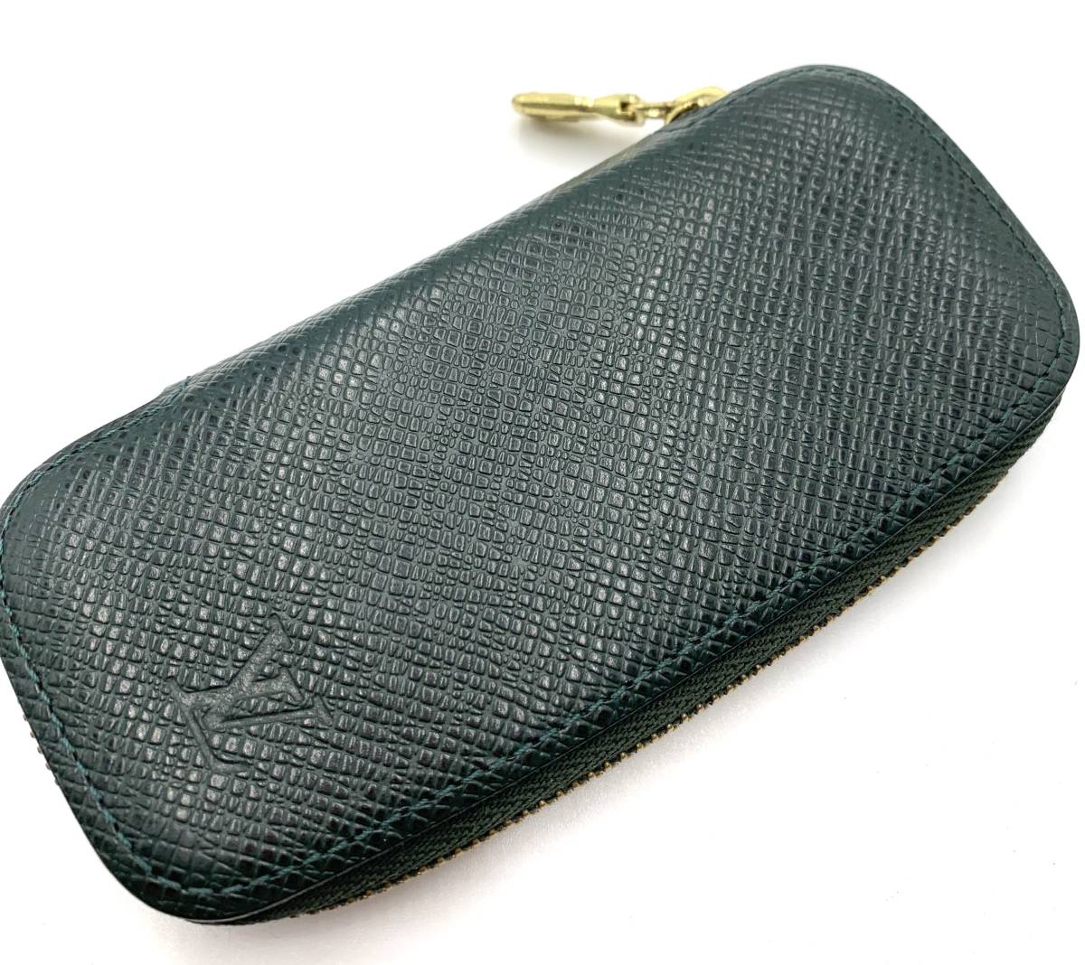 LOUIS VUITTON ルイヴィトン タイガ ファスナー付4連キーケース拍卖