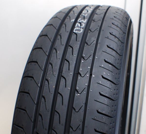 ■ 即日発送 こりゃ安い! 2025年製 ヨコハマ 国産 ブルーアース BluEarth-RV RV03 235/50R18 101V XL 新品2本SET ■【出品=在庫OK!】拍卖