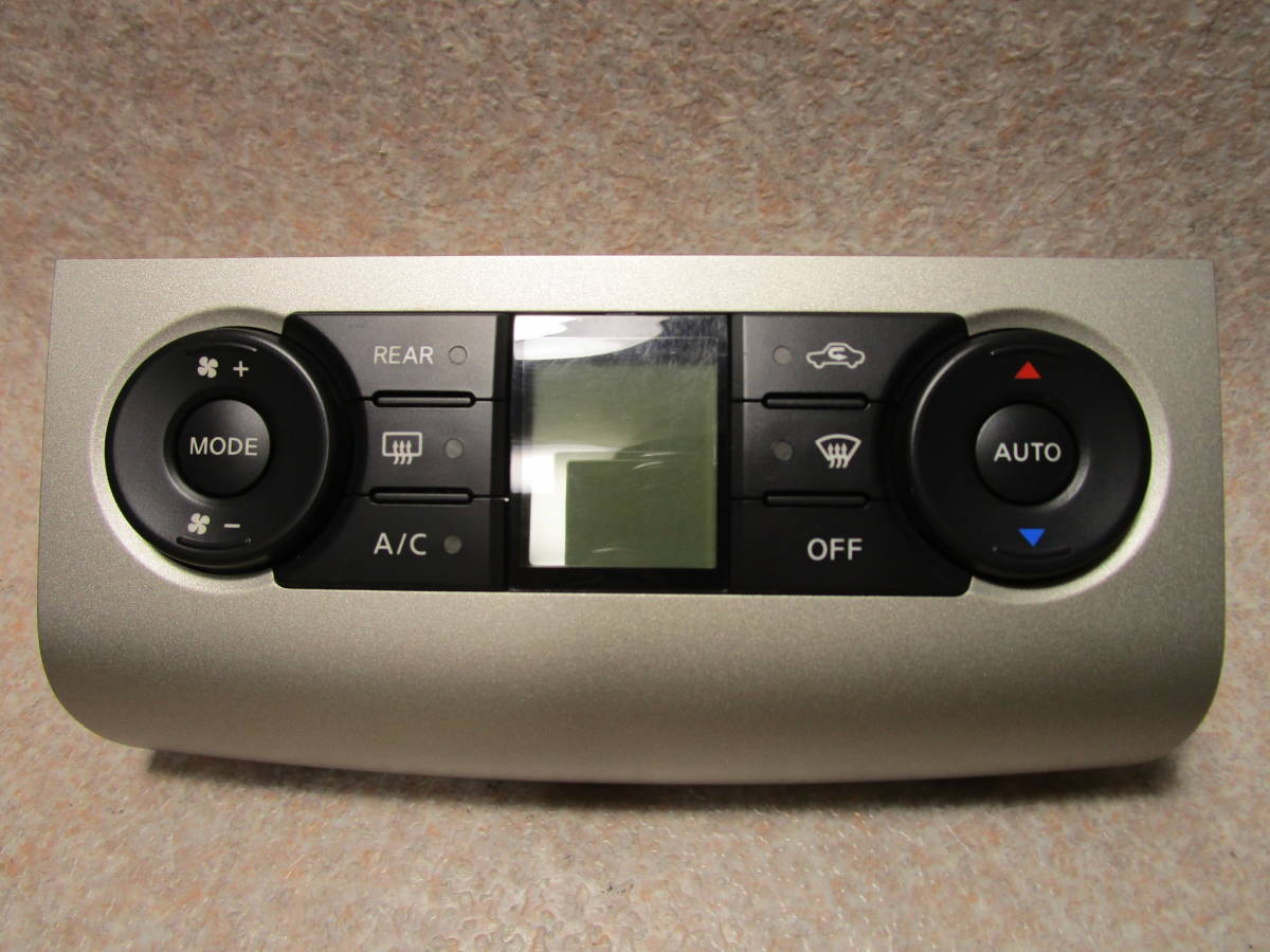 セレナ C25 エアコンスイッチ パネル 27500-CY71A トリムG拍卖