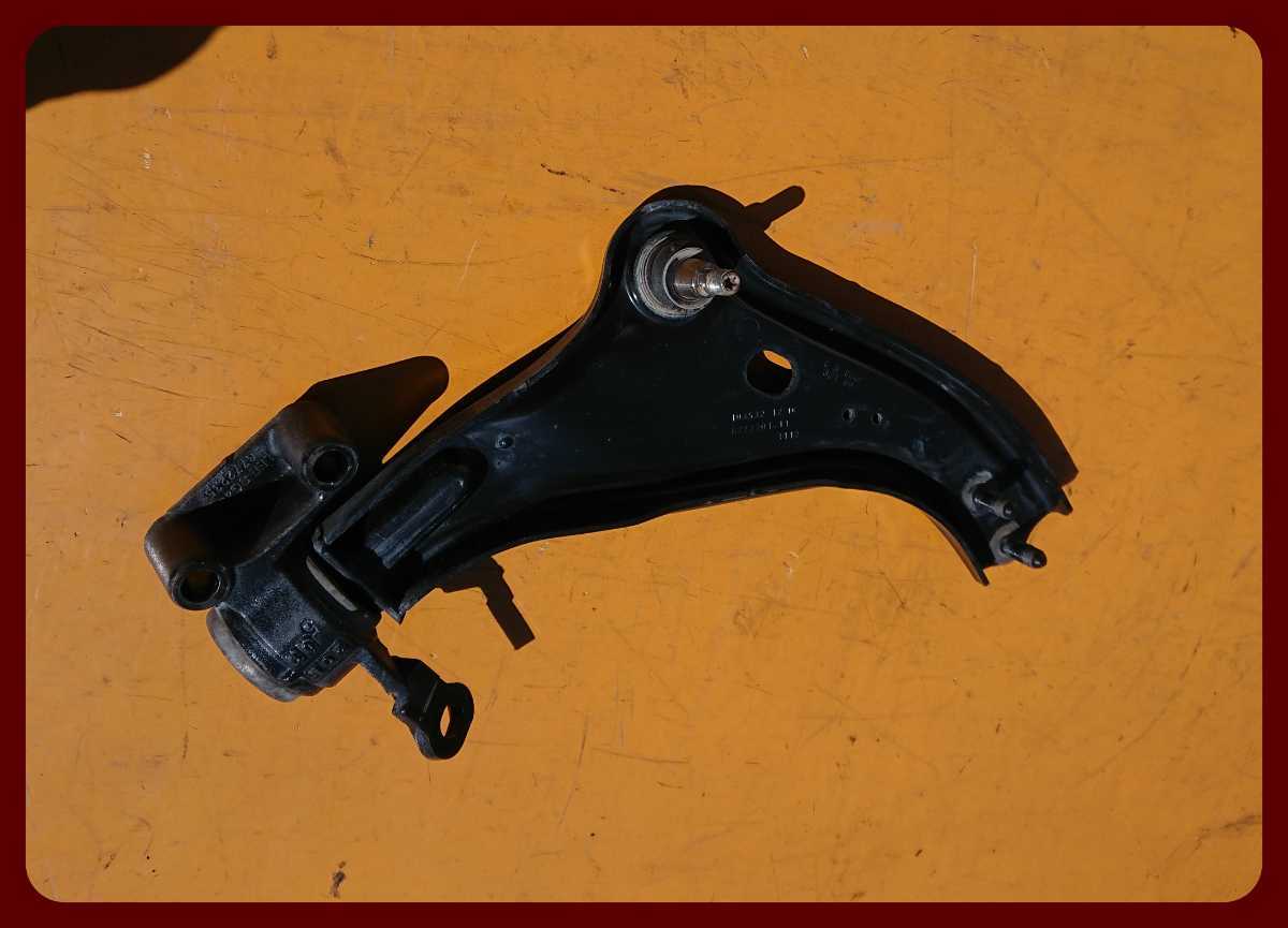 BMW MINI ミニ クーパー R56 R55 2007年 フロント ロア アーム 左 10353212DE 6772301-11 A-1092拍卖
