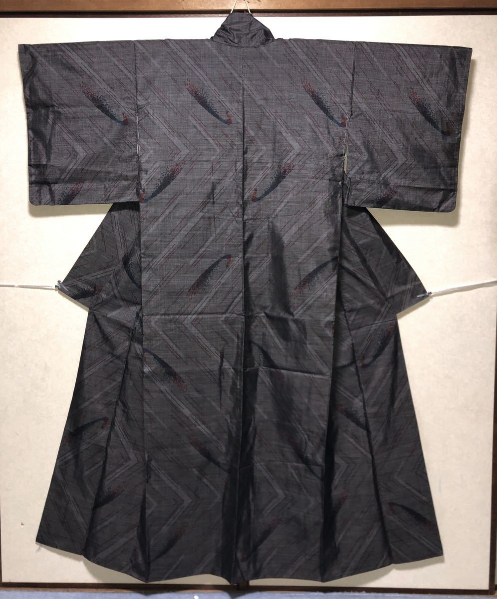 御仕立品 アンティーク 本場純泥染大島紬 正絹 834番拍卖