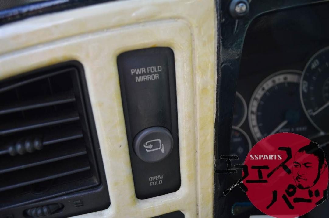 SSParts ドアミラー格納スイッチ 2002年エスカレード 部品取り車拍卖