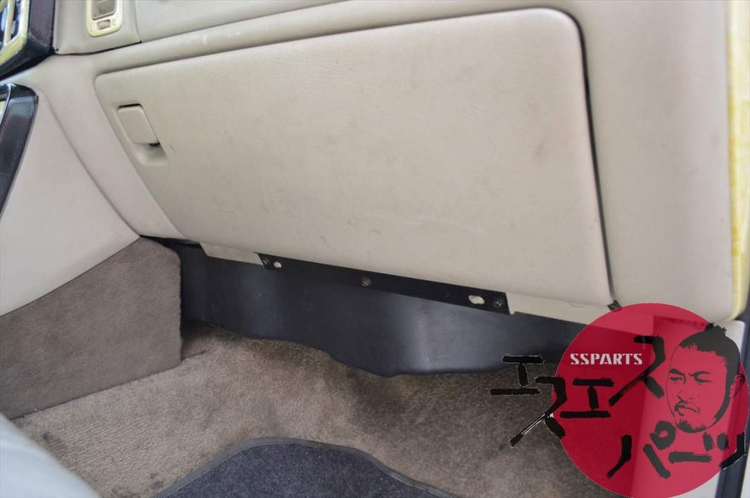 SSParts 助手席コンソールボックス 2002年エスカレード 部品取り車拍卖