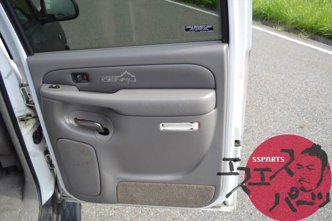 SSParts 右リアドア内張り 2001年ユーコンデナリ パーツ販売車拍卖