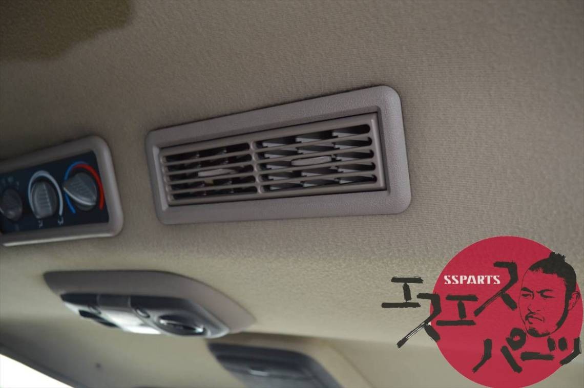 SSParts セカンド天井吹き出し口 98年サバーバン ベージュ パーツ販売車拍卖