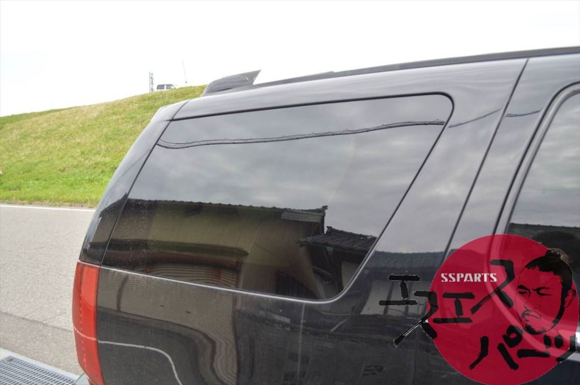 SSParts 右クオーターガラス 2007年エスカレード パーツ販売車拍卖