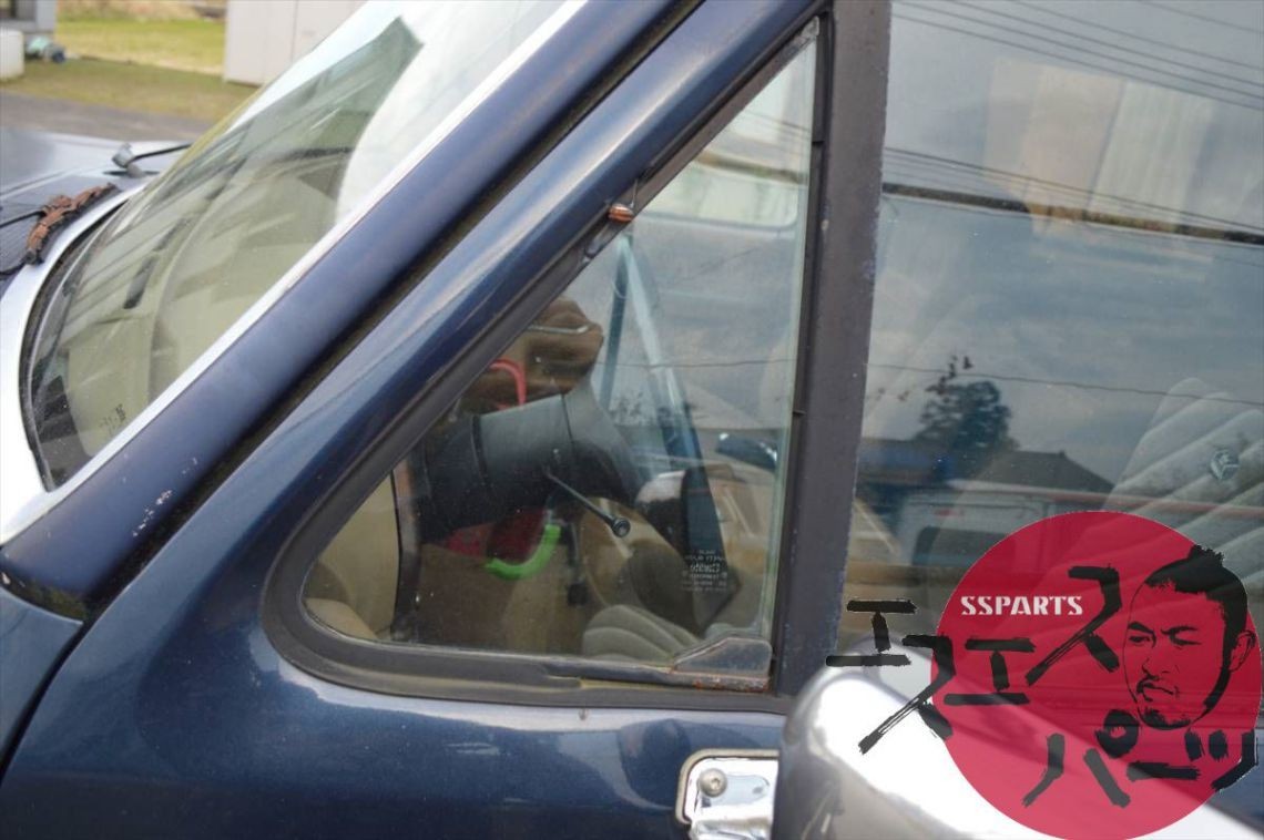 SSParts 左ドア三角ガラス 89年ブロンコ 部品取り車拍卖