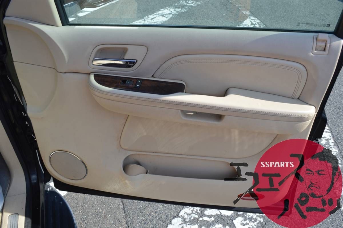 SSParts 助手席ドア内張り 2007年エスカレードESV パーツ販売車拍卖