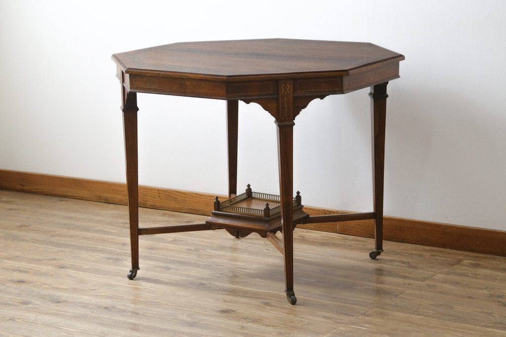 R-063178 イギリスアンティーク 高級品 凝ったデザインの象嵌入り! オクタゴンテーブル(ダイニングテーブル、4人掛け、4P、八角形デスク)拍卖