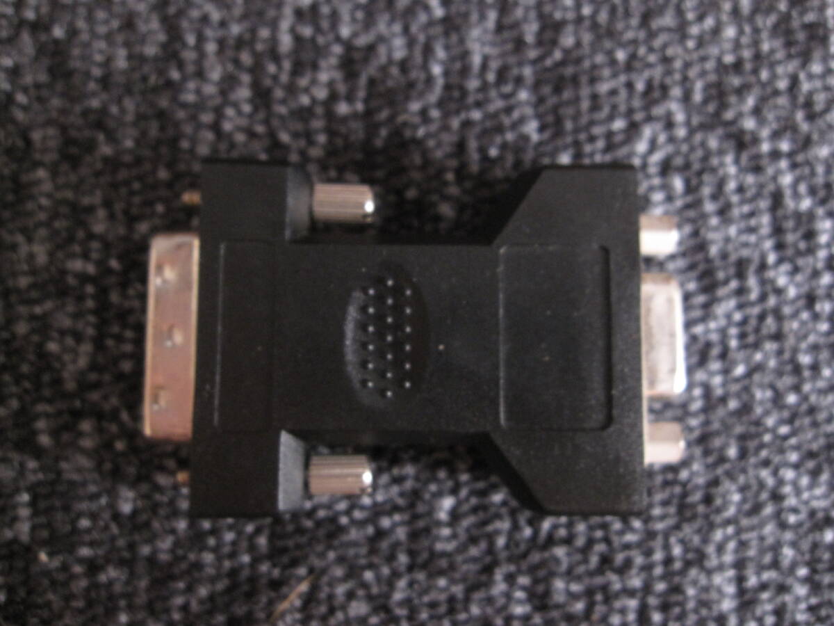 1157 ★☆ モニタ変換アダプタ 新古品 ジャンク ☆★拍卖