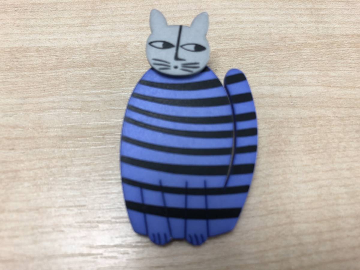 K-form ● 猫のブローチ ● 座り猫/紫 ● made in Sweden ● 北欧雑貨 ●拍卖