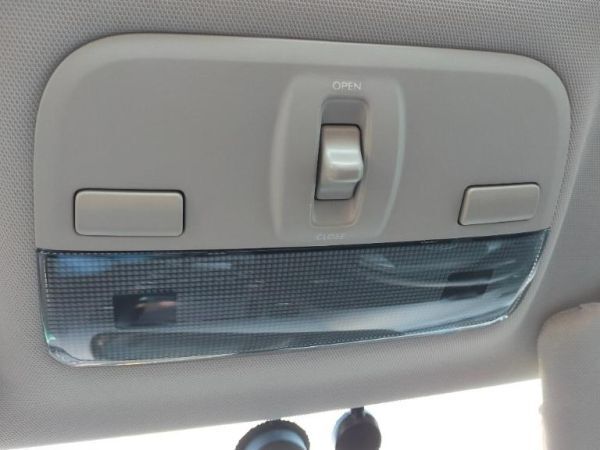 在庫希少!【未使用 スバル 純正】レガシィツーリングワゴン BP フロントスポットマップランプレンズ(スモーク)拍卖