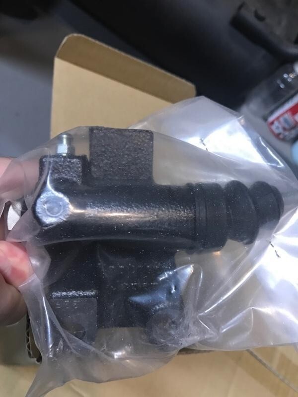 在庫希少!【未使用 スバル 純正】レガシィツーリングワゴン BP クラッチレリーズシリンダー拍卖