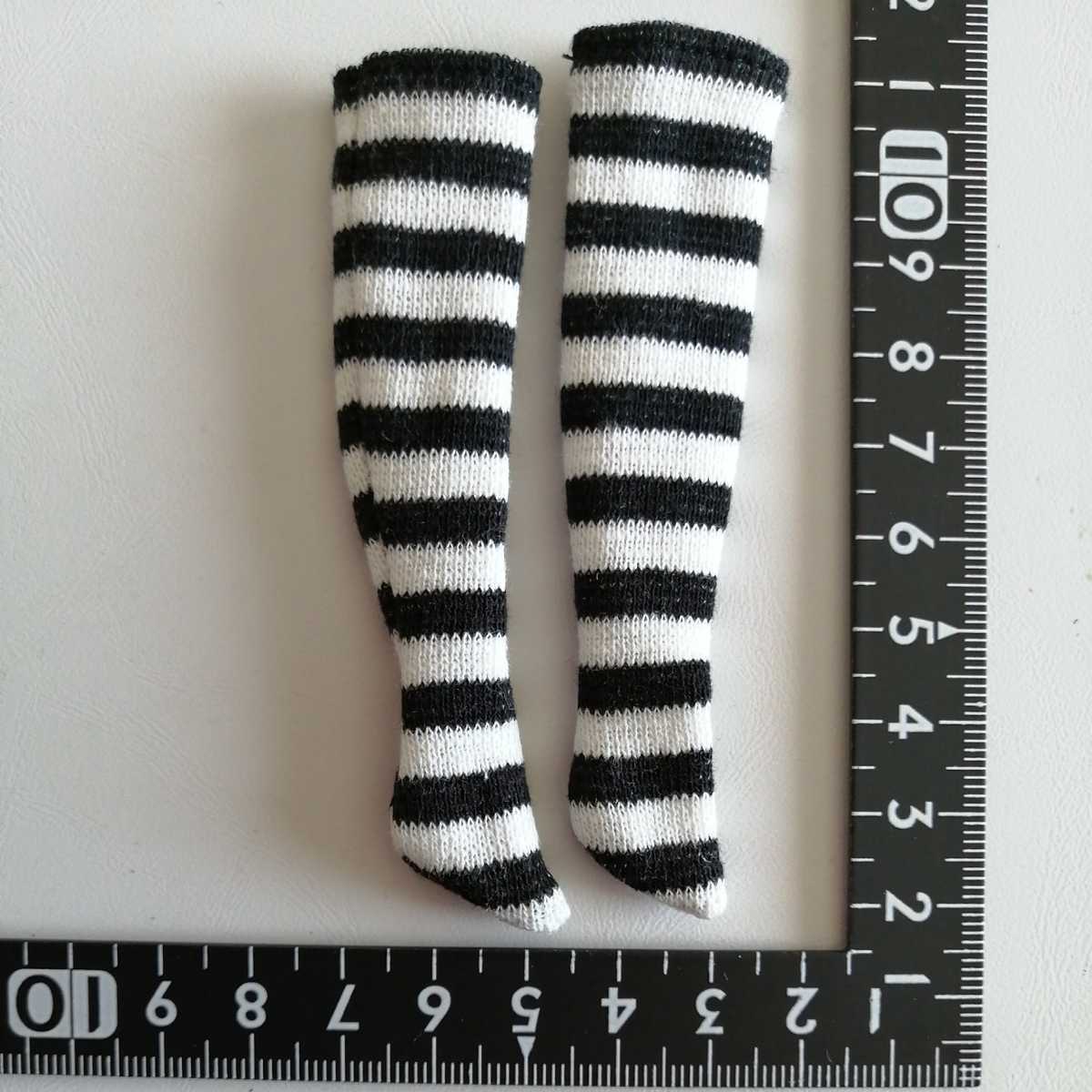 w n177 人形用 黒白 ボーダー ハイソックス ジェニー バービー momoko ピュアニーモ 1/6ドール 靴下 ソックス リカちゃん拍卖