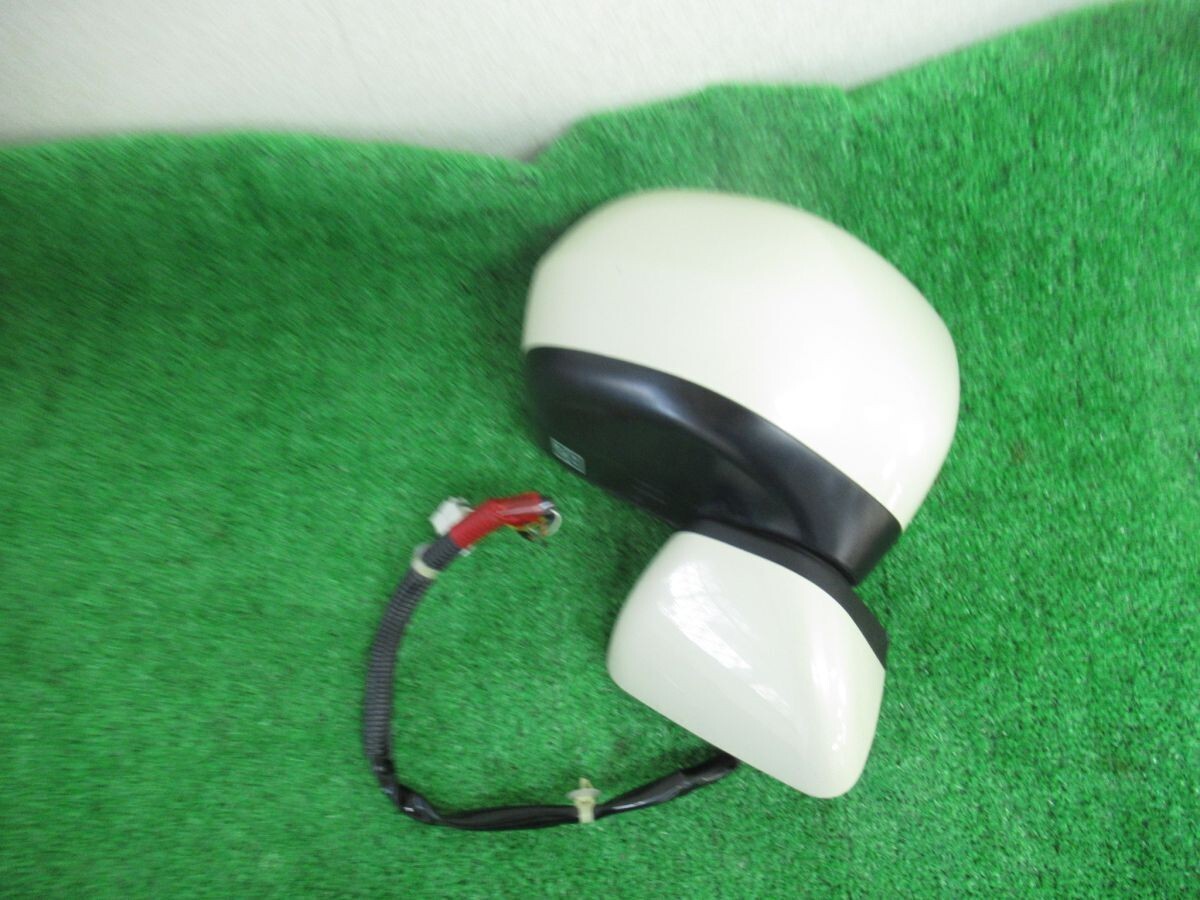 7 Nボックス JF1/JF2 ドアミラー 右 サイドミラー YR598P N-BOX 拍卖