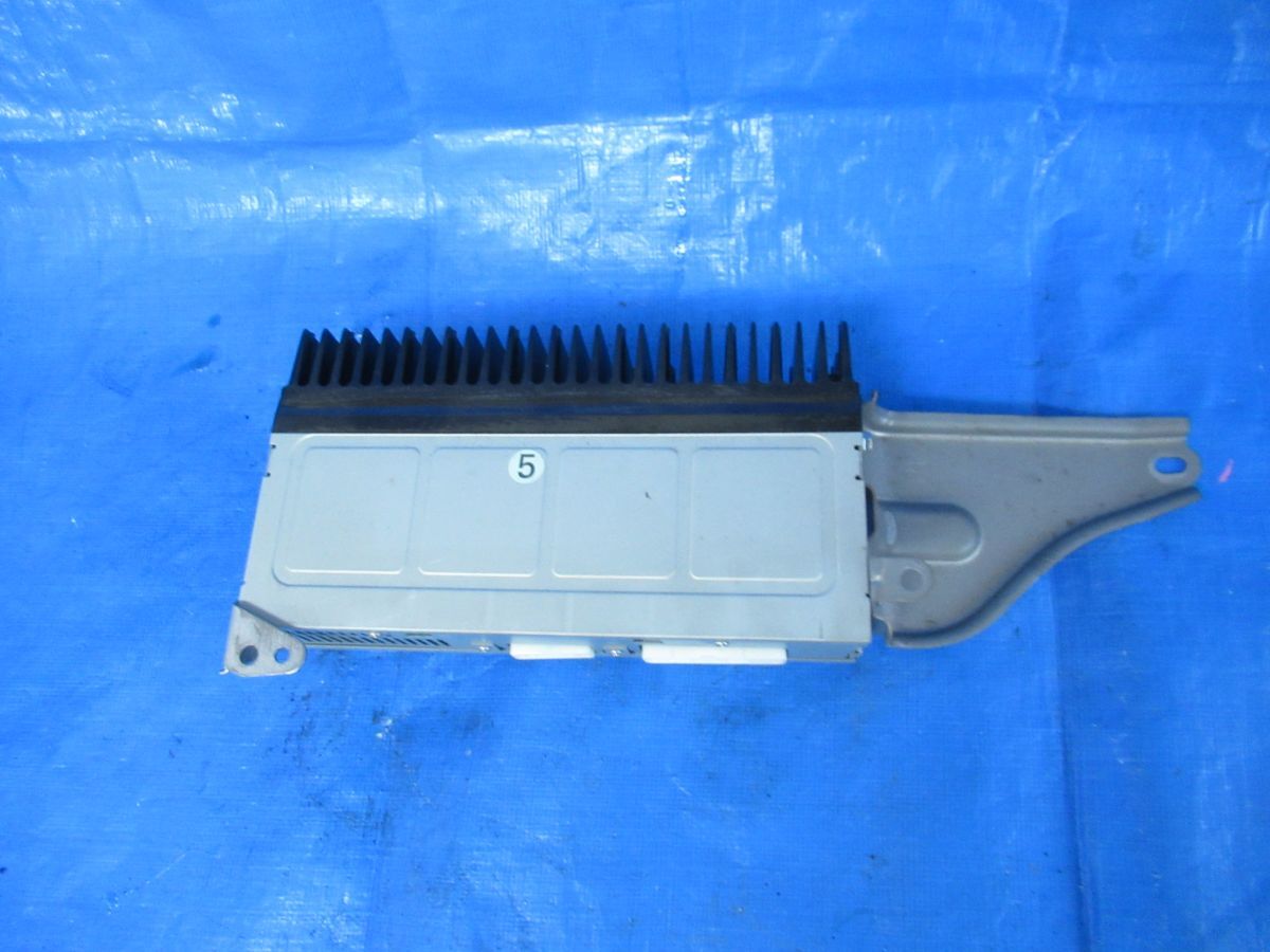 212 クラウン 18 GRS180 GRS181 GRS182 マジェスタ 18 UZS186 オーディオアンプ GM-8257ZT 動作OK 拍卖