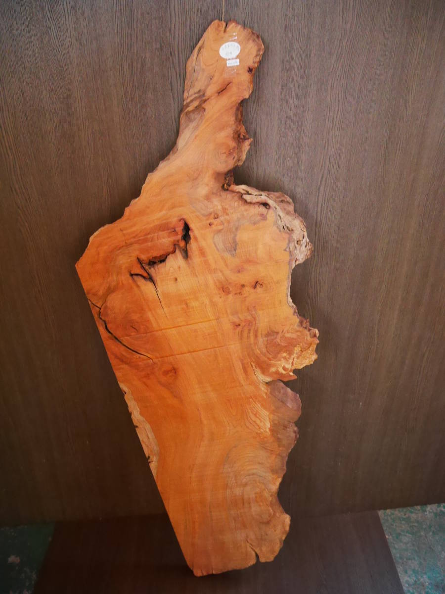 b0031710 タコ欅●約1m21㎝×49cm×厚2.7cm☆無垢板1枚板 木材 板 DIY 板材 天板 棚板 テーブル 看板 花台など種類豊富!拍卖
