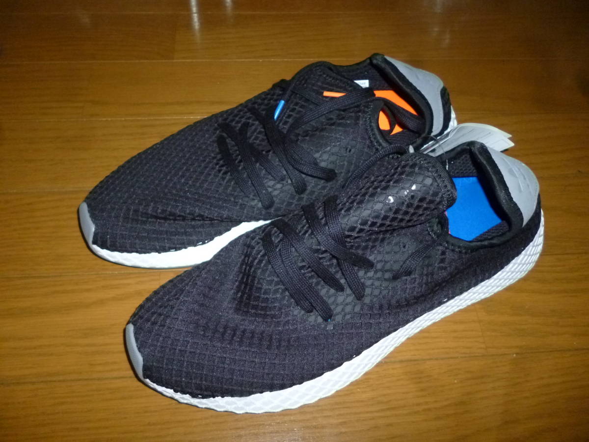 即決●未使用品●送料無料●adidas DEERUPTRUNNER B41765 30cm拍卖