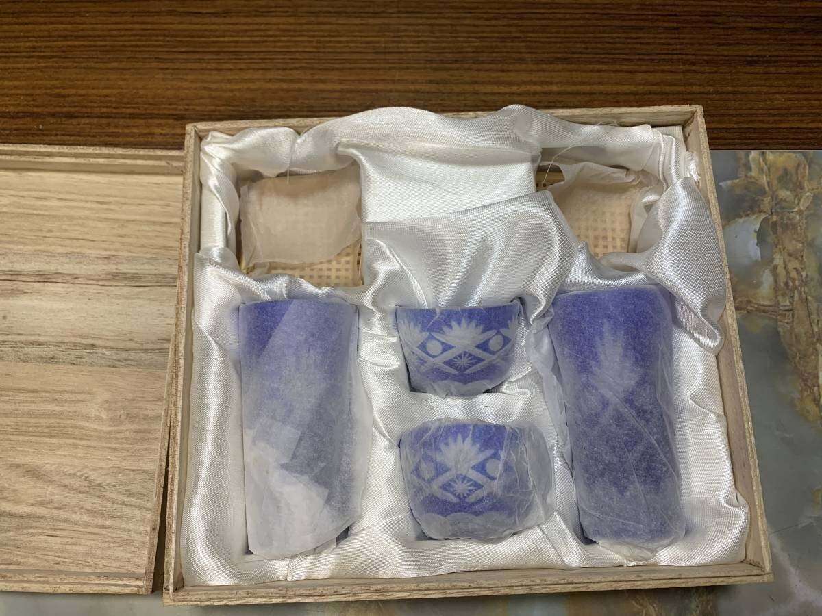 未使用 手作り 夢色 切子ぐらす 藍色 1口ビール&お猪口 セット#2fym拍卖