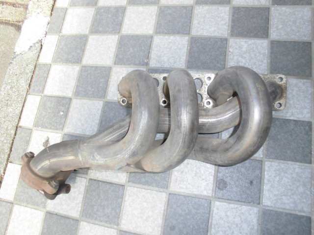 ベンツ W201 190E 2.5-16バルブ エキゾーストマニホールド 1021400709 201035 16V 部品取あり エキマニ タコ足 マフラー コスワース ■拍卖