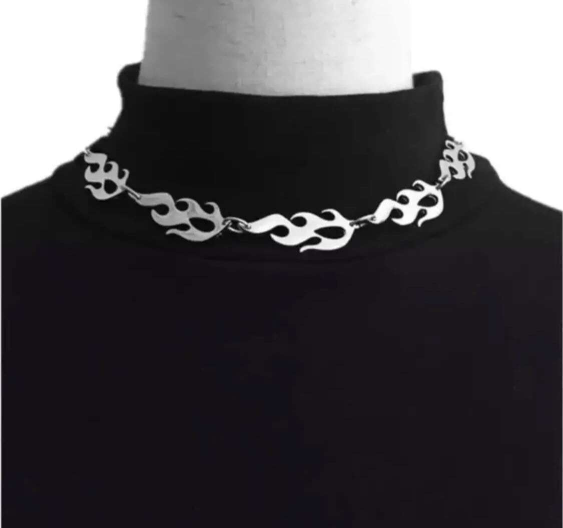 フレイム チョーカー ネックレス 炎 シルバー 韓国拍卖