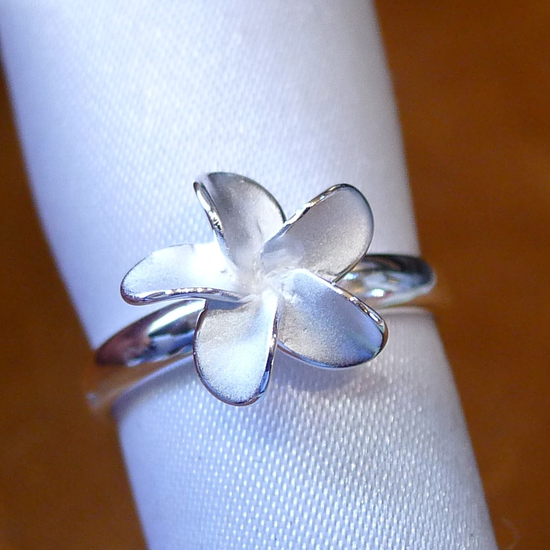 SR1897 指輪シルバー925刻リング 13号 ハワイアン プルメリア 花 送料無料拍卖
