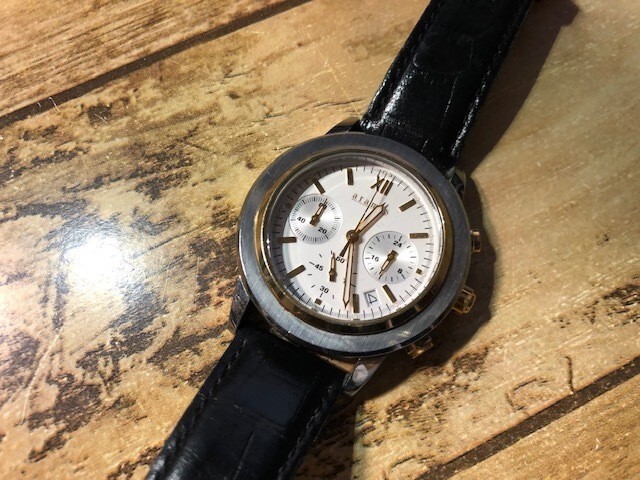 BK0313 良好程度 レア aramis アラミス クロノグラフ デイト シルバー×ゴールド ホワイト文字盤 クオーツ メンズ 腕時計拍卖