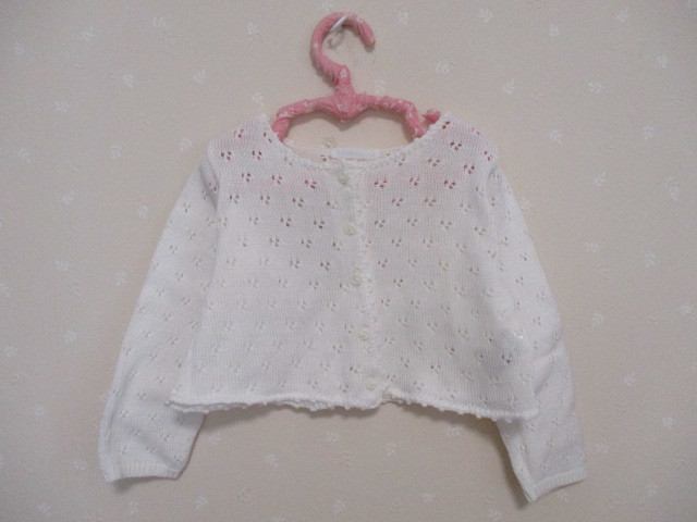 Ω ベベ BEBE Ω★90㎝★ 可愛いニットカーディガン 白 0321拍卖