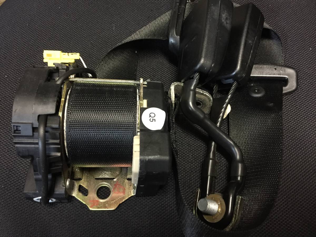 W221 S550 Sクラス シートベルト 右 リア リヤ バックル 2218600485 A2218600485 S350 S420 S280 S450 S500 S600 S63 S400拍卖