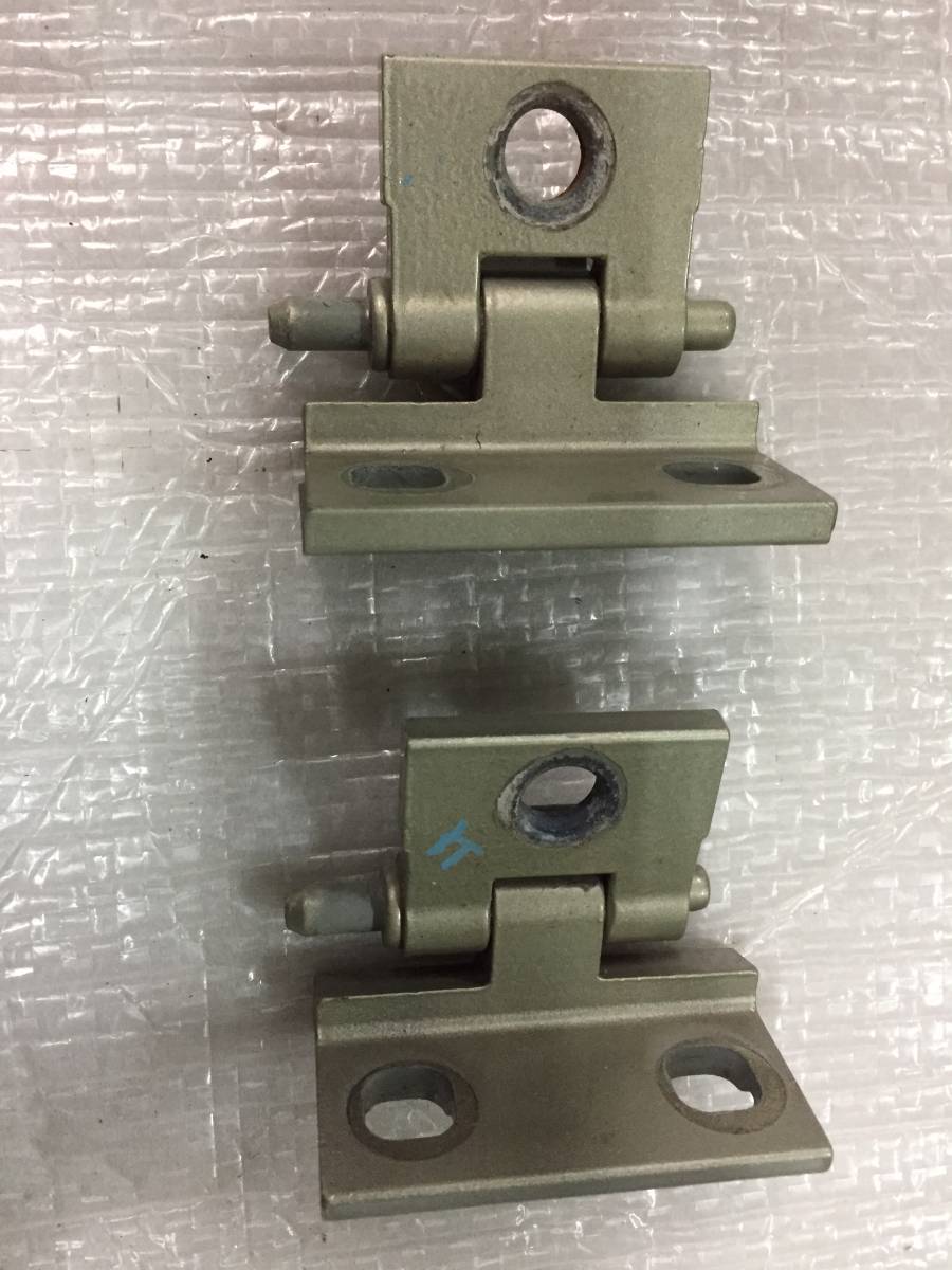 XC70 ボルボ V70 SB5254AWL 右フロントドア 右前ドア ヒンジ拍卖