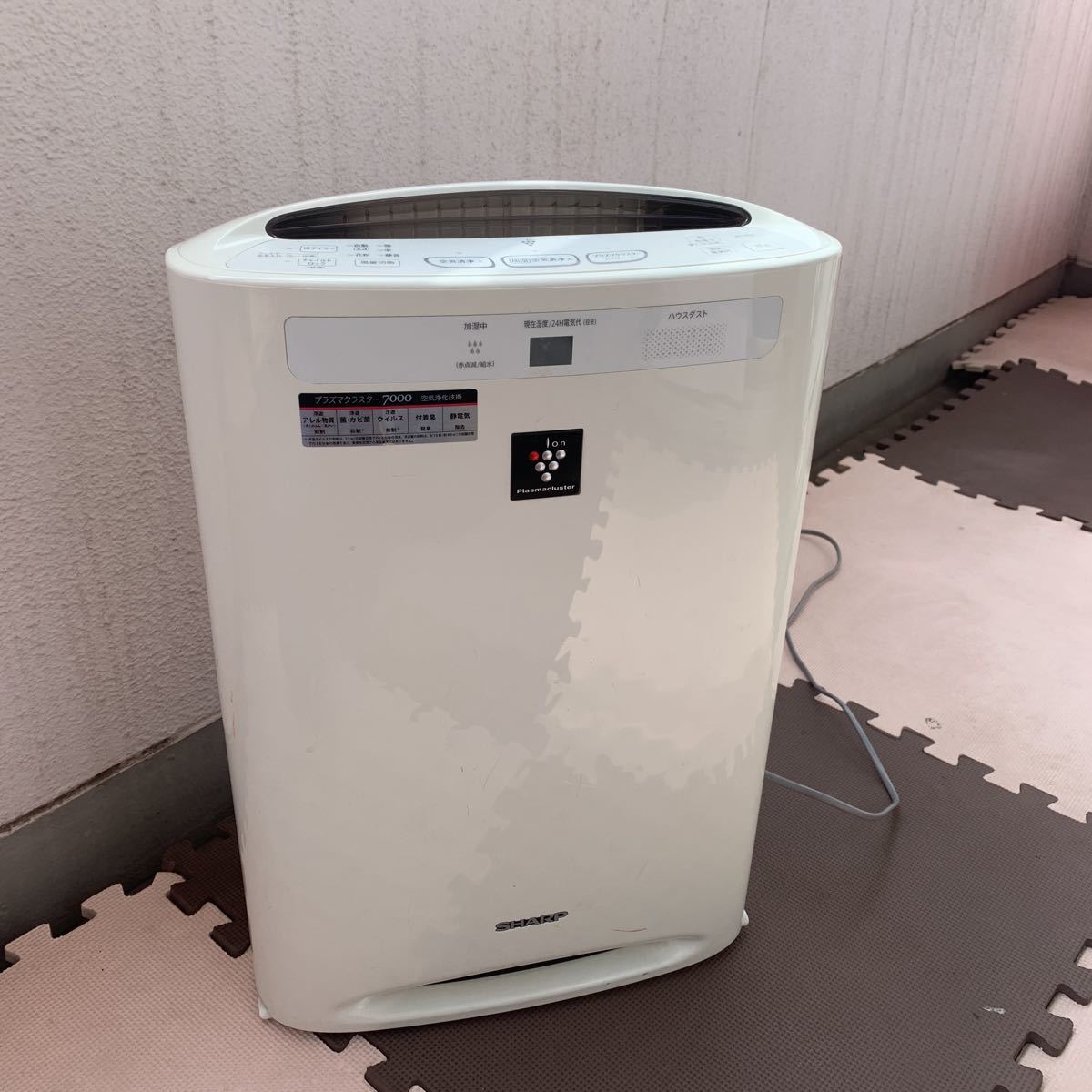 シャープ SHARP 加湿空気清浄機 KC-A50-W/2012年製/動作確認済み/拍卖