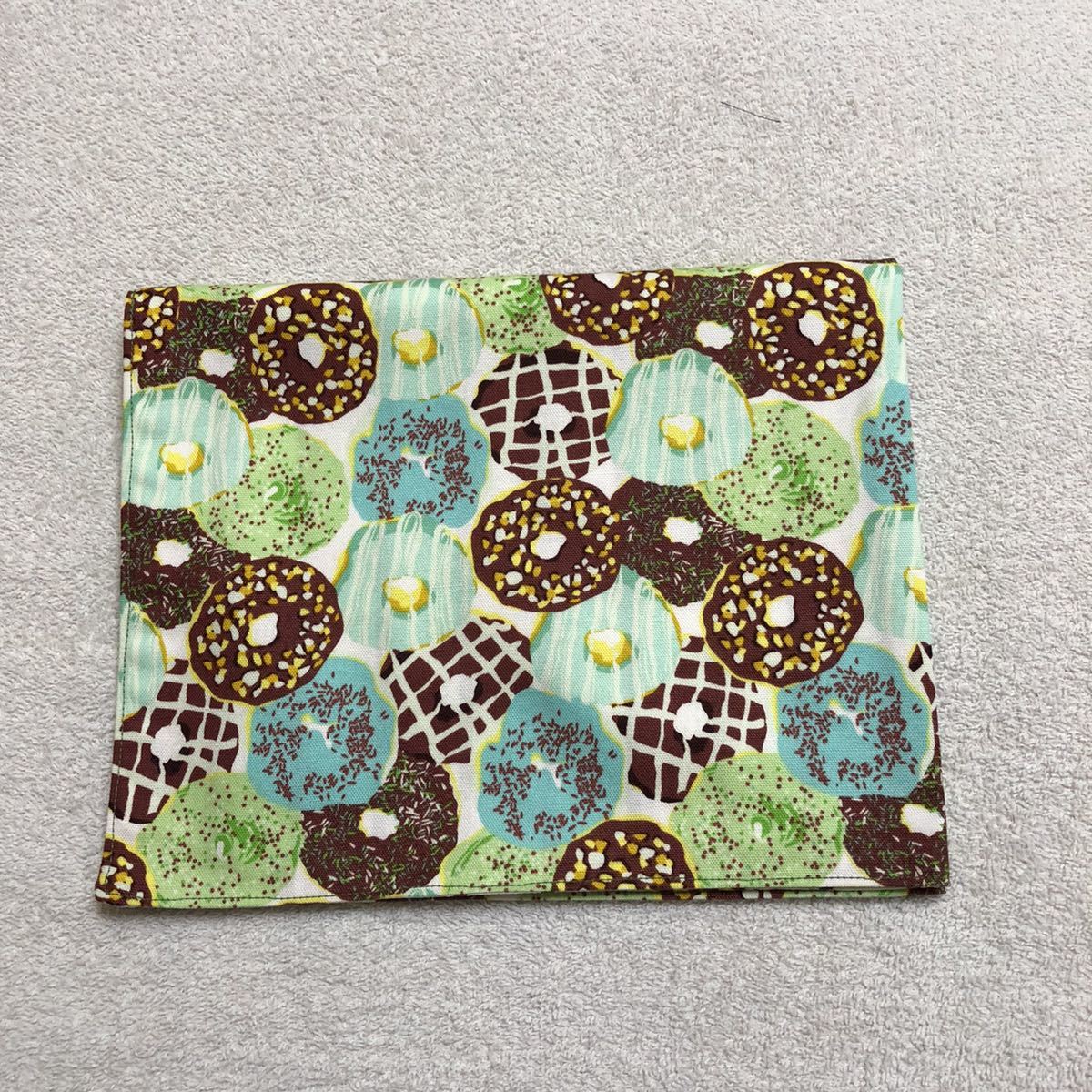 【YUWA生地】ランチョンマット 40×50 ドーナツ柄 A-71拍卖