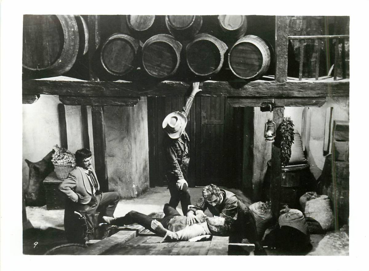 p40408『荒野の用心棒』スチル クリント・イーストウッド セルジオ・レオーネ マリアンネ・コッホ エンニオ・モリコーネ拍卖