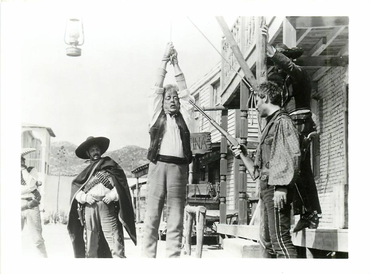 p40415『荒野の用心棒』スチル クリント・イーストウッド セルジオ・レオーネ マリアンネ・コッホ エンニオ・モリコーネ拍卖