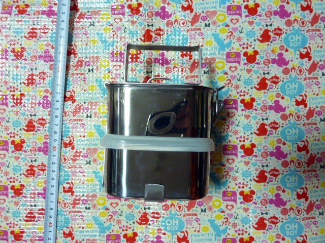 美品 エレッセ キッチンウェア お弁当箱 ステンレス製 二段重 フードキャリー 少 ランチボックス ellesse KITCHEN WARE拍卖