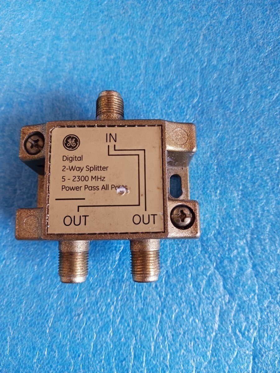 アンテナ分配器 2-WAY splitter 2方向 バイパス拍卖