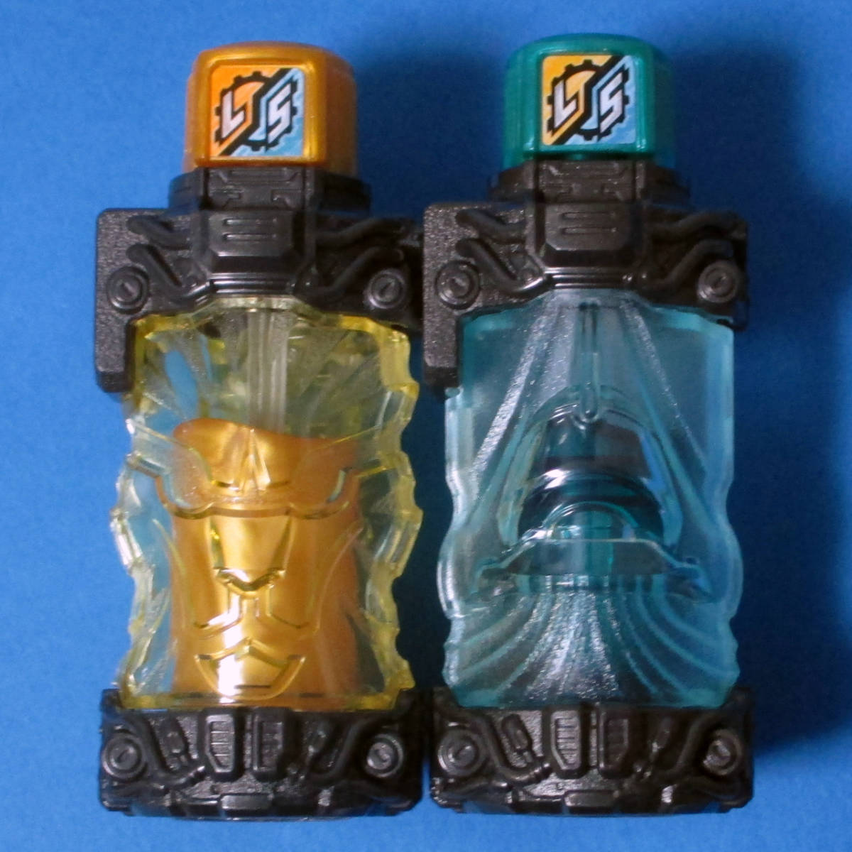 DXライオンフルボトル + DX掃除機フルボトル ( ライオンクリーナー ベストマッチ 仮面ライダービルド 特撮/ DX ライオン 掃除機 フルボトル拍卖