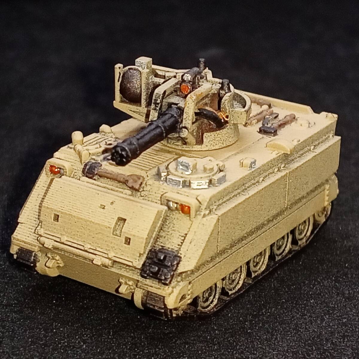 ●完成品1/144 M163対空自走砲,”戦闘機のヴァルカン砲を搭載!”,デザート塗装,アメリカ,冷戦時代,現代,Blitz144製,自作ver拍卖