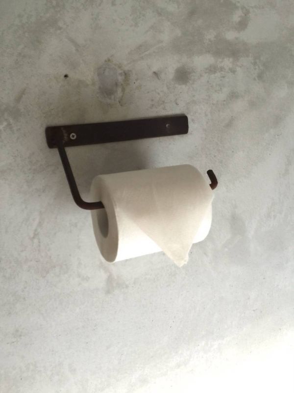 数量限定 IH-B1 ペーパーホルダー キッチンペーパー トイレットペーパー アイアン ビス付き 鉄製 アイアン家具/拍卖