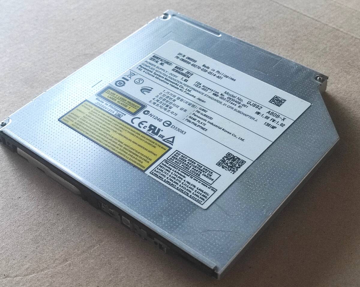 【中古パーツ】複数可 DVDドライブ ノートパソコン用 内蔵DVDスーパーマルチ 厚さ9.5mm SATA RW■UJ892 ベゼル無し拍卖