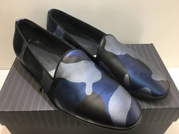 KZ153★GIOVANNI CONTI 迷彩柄スリッポンローファー★43★青/グレー/黒 ジョバンニコンティ拍卖