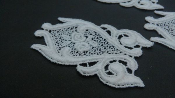 ☆(NM063)オフのケミカルレースのモチーフ(3枚)拍卖