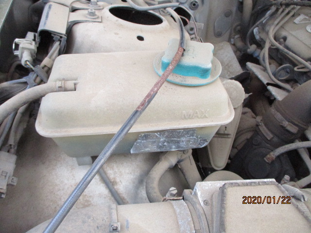 ■ボルボ 940 エステート クラシック ラジエター サブ タンク 中古 部品取り ウインド ウォッシャータンク ワイパー リンク リンケージ ■拍卖