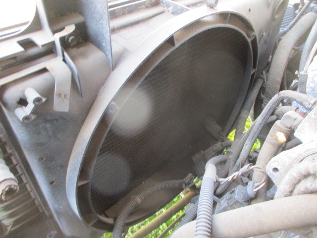 ■ボルボ V70 ラジエター 中古 8B 部品取あり サブタンク ヒーター バルブ モーター エバポレーター 水温 センサー メーター 電動ファン ■拍卖